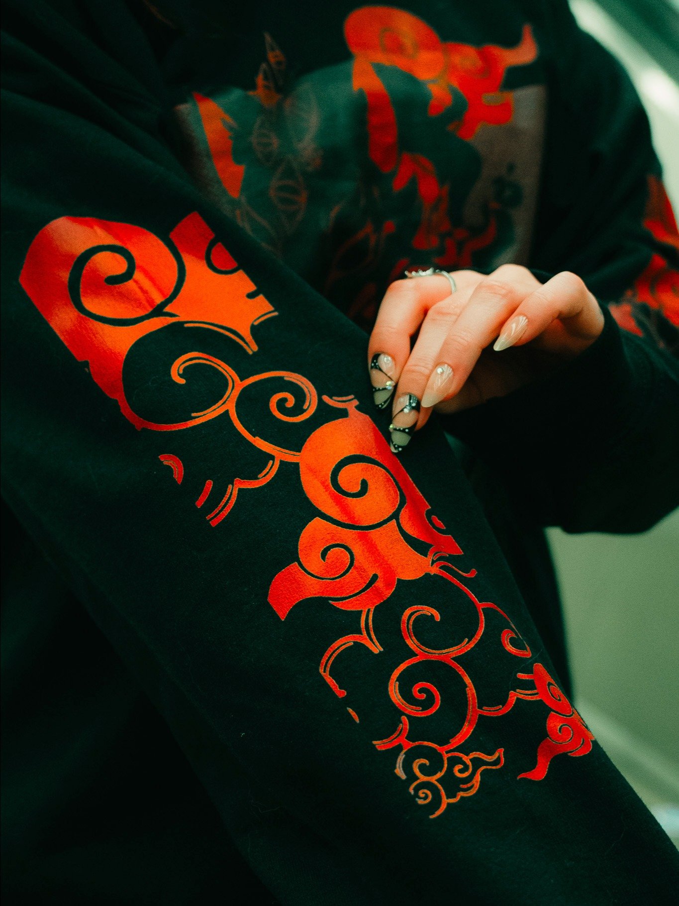 Never trust the Fox - Sweatshirt product image (5)