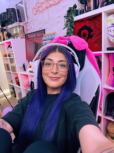 Three days of streams, let’s go. 💜

Today + tomorrow we’re jumping back into Mass Effect, and I have a feeling we’re getting ...