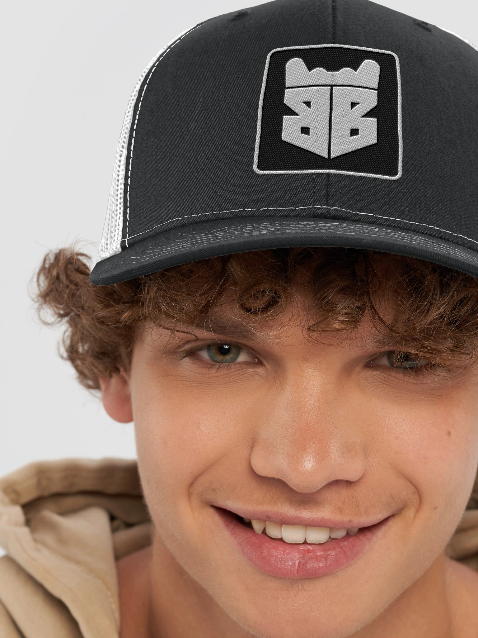 Crowned Symmetry Snapback product image (8)