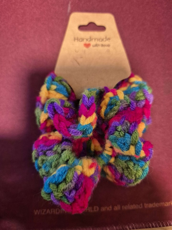 Scrunchies product image (1)
