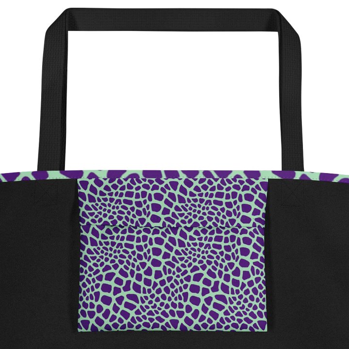 Green Giraffe Bag product image (2)