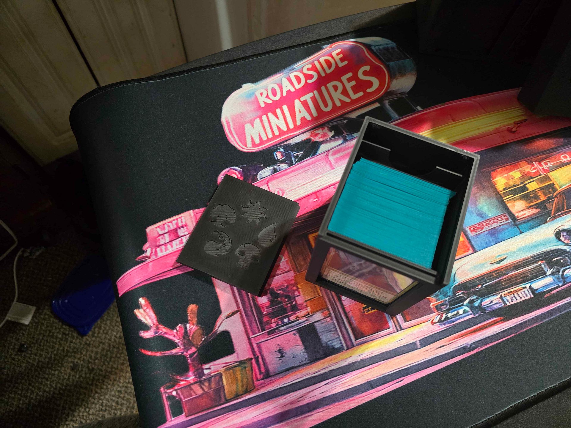 Premium TCG Deck Box product image (2)